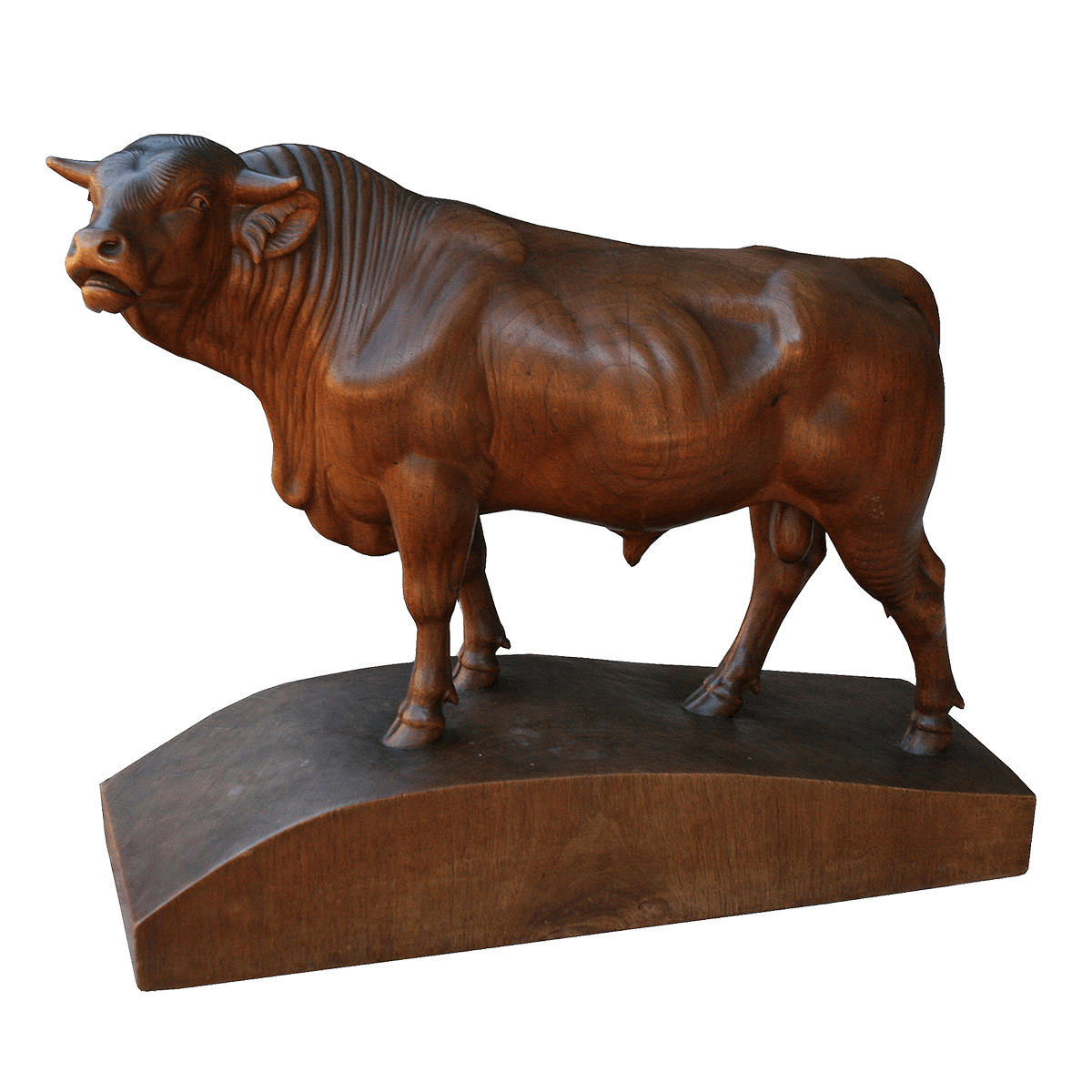 Taureau sculpté par Peter Huggler (1861-1943)