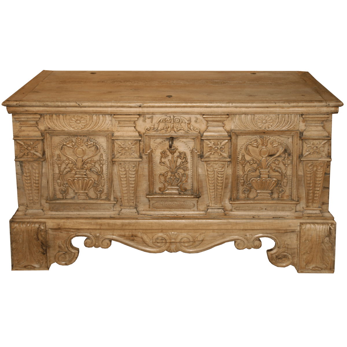 Coffre sculpté daté 1712